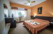 Bedroom 6 Hotel Mar Del Plata