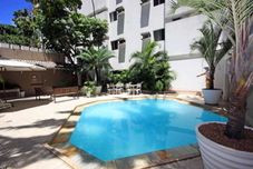 Hồ bơi Marolinda Cult