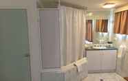 Toilet Kamar 4 Mediterranean All Suite