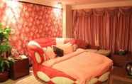 Bedroom 6 Calvin Hotel GuangZhou