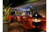 Bar, Kafe dan Lounge 85 Sky Tower Hotel