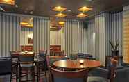 Bar, Cafe and Lounge 6 Fletcher Parkhotel Val Monte
