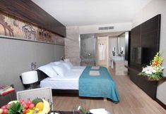 Bilik Tidur 2 Commodore Elite Suites & Spa Hotel
