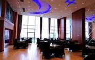 Bar, Kafe, dan Lounge 2 Spring Time Hotel Tianhe