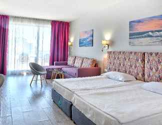 Bedroom 2 Topola Skies Resort & Aquapark - All Inclusive