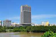 Bangunan Le Parker International Hotel