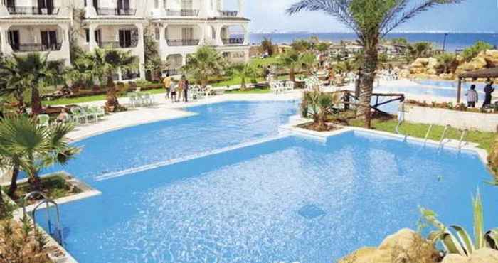 Swimming Pool Bravo Monastir