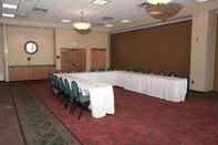 Ruangan Fungsional Hampton Inn & Suites Bemidji