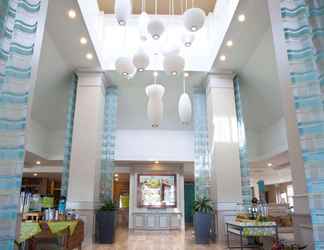 Lobby 2 Shutters Hotel