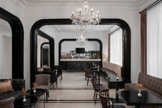 バー、カフェ、およびラウンジ Akka Lush Hotel Taksim