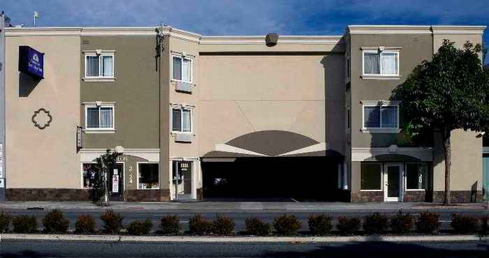 Exterior Americas Best value Inn Golden Gate