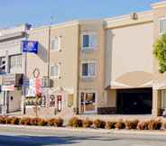 Exterior 2 Americas Best value Inn Golden Gate