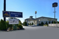 Exterior Best Western Executive Inn