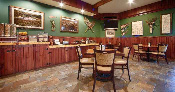 Nhà hàng Best Western Plus Ticonderoga Inn & Suites