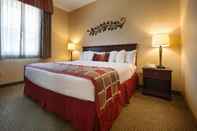 Phòng ngủ Best Western Plus Ticonderoga Inn & Suites