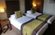 Bedroom 2 Mercure Southampton Centre Dolphin Hotel