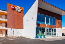 Others Continental Inn and Suites