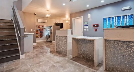 Others 2 Continental Inn and Suites