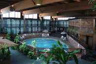 Swimming Pool Quality Inn Chickasha near University