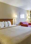 BEDROOM SureStay Hotel by Best Western Summersville