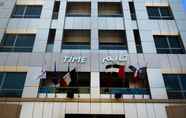 Bangunan 2 Time Topaz Hotel Apartments