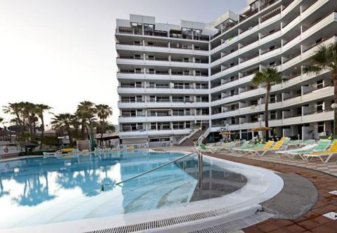 Swimming Pool Corona Blanca