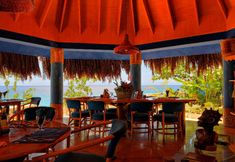 Restaurant 6 The Caves