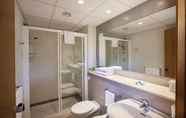 Toilet Kamar 7 CDS Hotels Terrasini