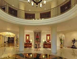 Lobby 2 WelcomHotel Chennai