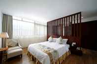 Kamar Tidur Serenity Marina Hotel