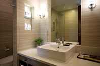 Toilet Kamar Serenity Marina Hotel