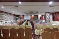 Ruangan Fungsional Kiulap Plaza Hotel