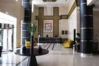 Lobby Paragon Hotel