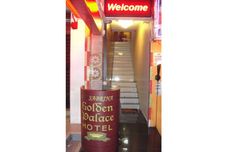外部的 Sabrina Golden Palace Hotel