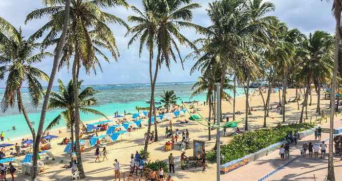 Swimming Pool Casablanca Welcome