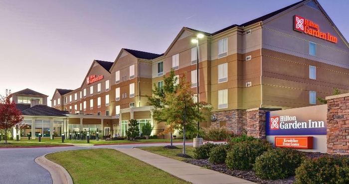 ภายนอกอาคาร Hilton Garden Inn Fayetteville