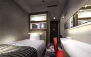 Bilik Tidur 2 Hotel Sunroute Shinbashi