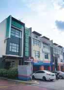 EXTERIOR_BUILDING Putra One Avenue Hotel