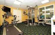 Fitness Center 2 Comfort Inn Kansas City / Airport