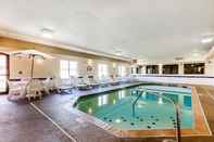 Swimming Pool Comfort Suites Jonesboro University Area