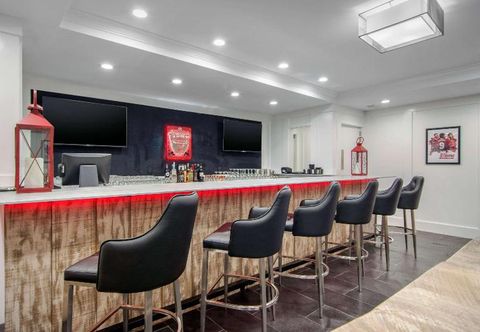 Others Suites Buckhead Village