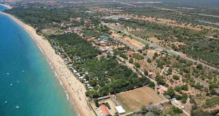 Nearby View and Attractions Els Prats Village Beach & Camping Park