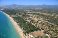 Nearby View and Attractions Els Prats Village Beach & Camping Park