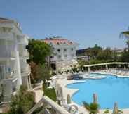 Swimming Pool 7 Grand Mir'Amor Hotel