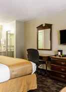 BEDROOM Econo Lodge Inn & Suites Montgomery