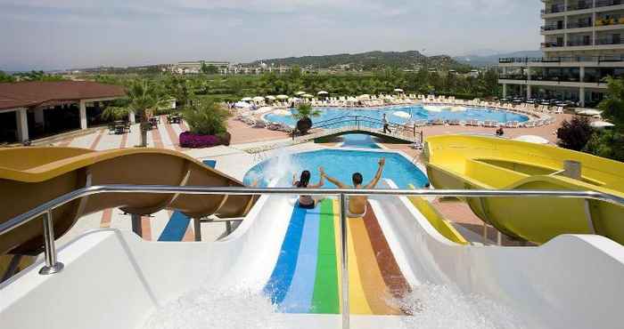 Swimming Pool Porto Azzuro Delta