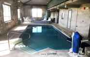 Swimming Pool 6 Super 8 by Wyndham Petoskey