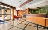 Lobby 2 Comfort Inn & Suites Oakland