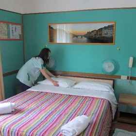 Hotel Roseto1 , 飯店圣斯德望骑士团广场 比萨