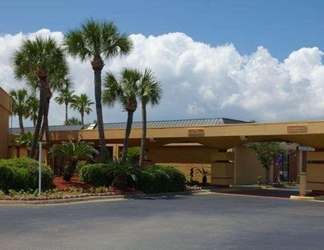 Exterior 2 Quality Inn&Suites On The Bay Near Pensacola Beach